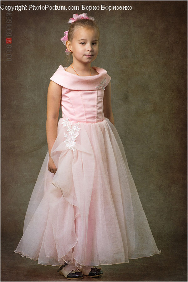 People, Person, Human, Evening Dress, Gown, Clothing, Dress