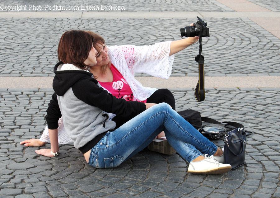 People, Person, Human, Couch, Furniture, Leisure Activities