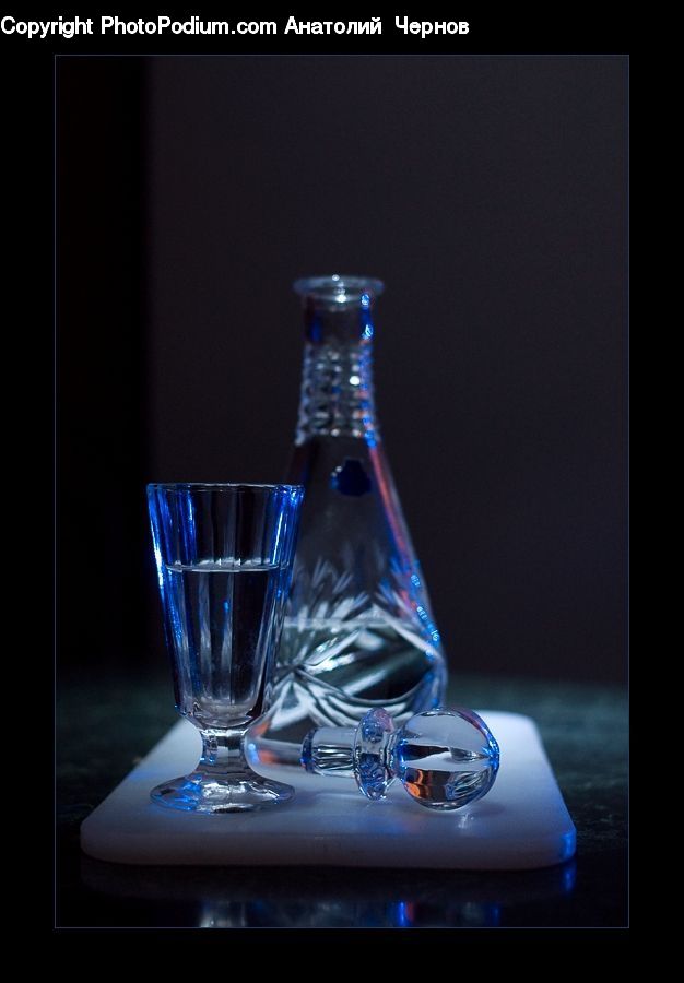 Bottle, Glass, Beverage, Mineral Water, Water Bottle, Goblet, Drink