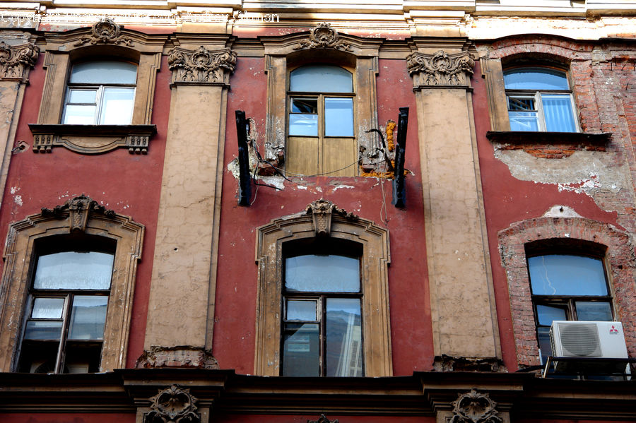 Window, Brick, Building, Apartment Building, High Rise, Arched, Housing