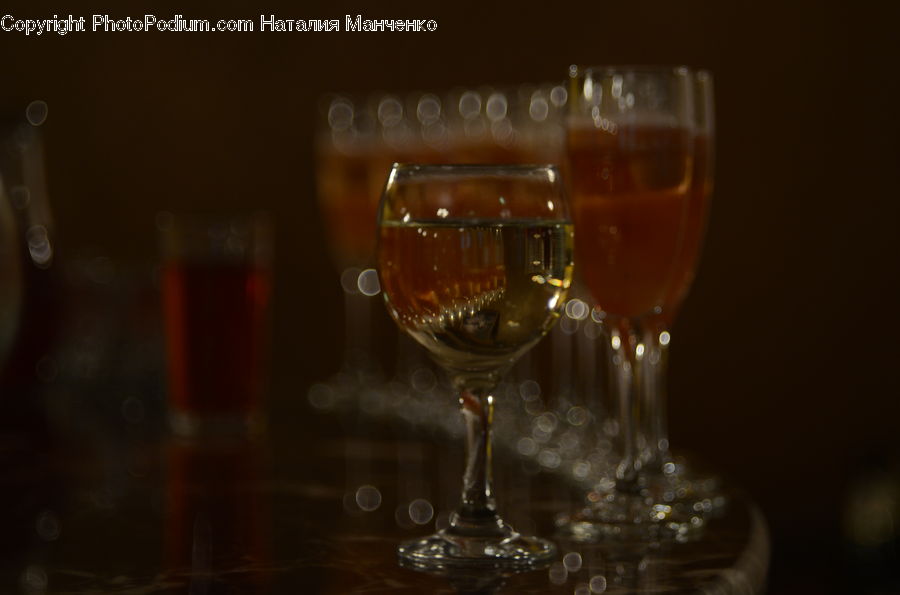 Glass, Alcohol, Beer, Beer Glass, Beverage, Goblet, Cocktail