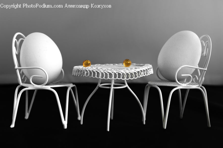 Chair, Furniture, American Football, Crash Helmet, Football Helmet, Helmet, Dining Table