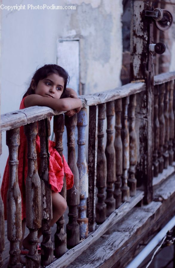 Human, People, Person, Column, Pillar, Female, Girl