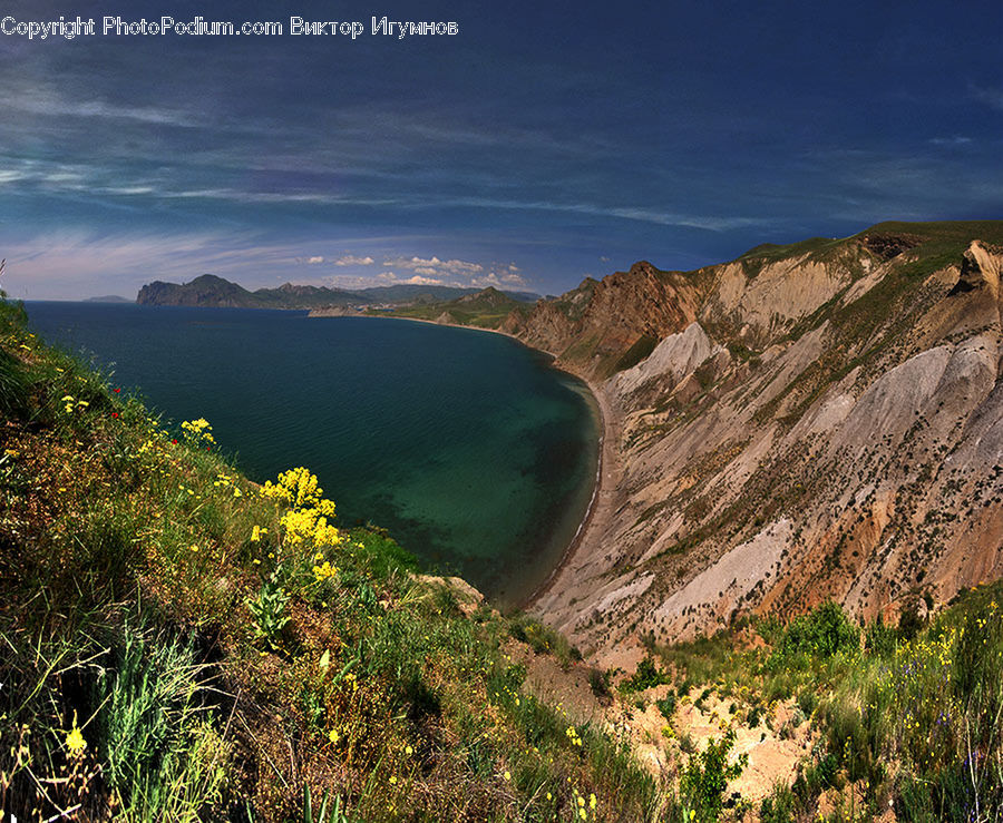 Crater, Promontory