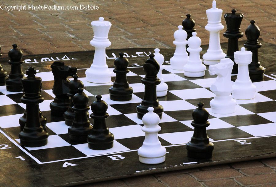 Chess, Game