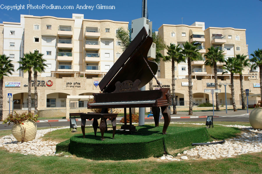 Architecture, Downtown, Plaza, Town, Town Square, Neighborhood, Building