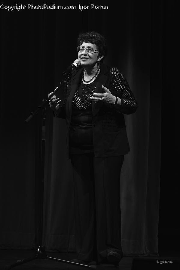 People, Person, Human, Performer, Classroom, Speech, Clothing