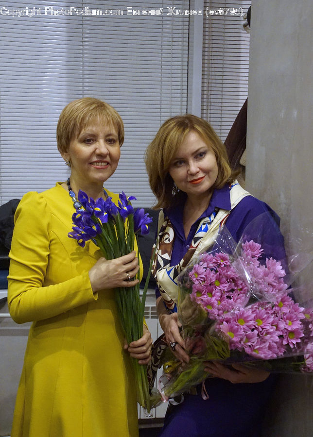 Human, People, Person, Plant, Potted Plant, Lei, Flower