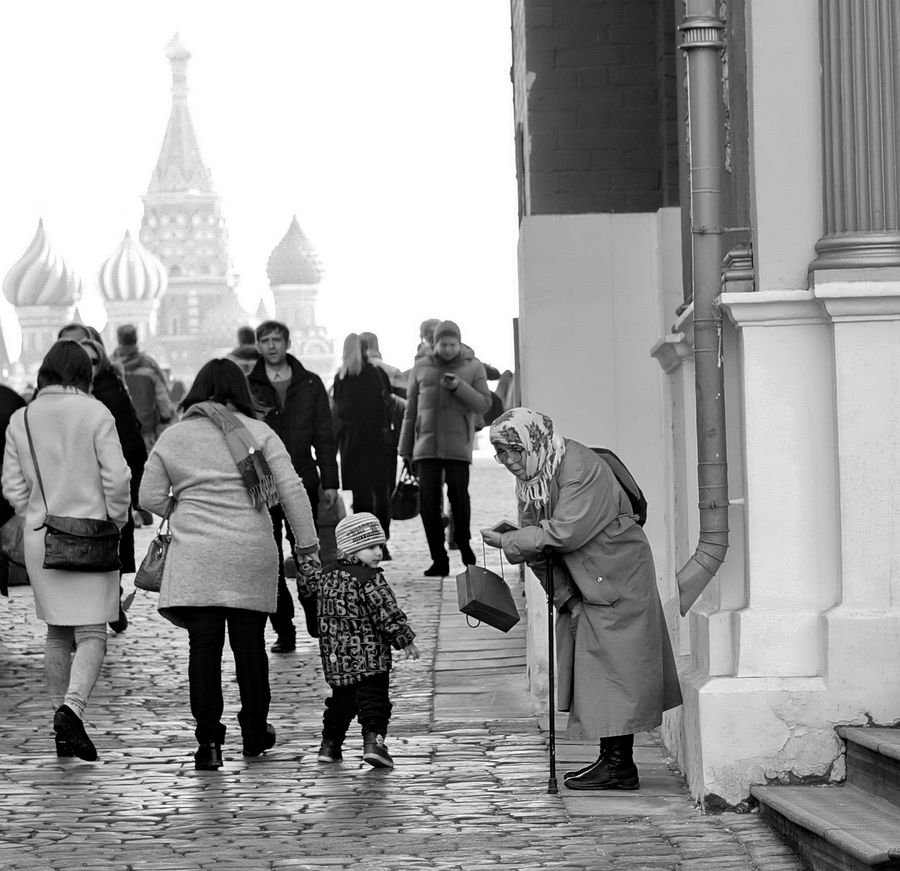 Human, People, Person, Bench, Gutter, Tourist, Crowd
