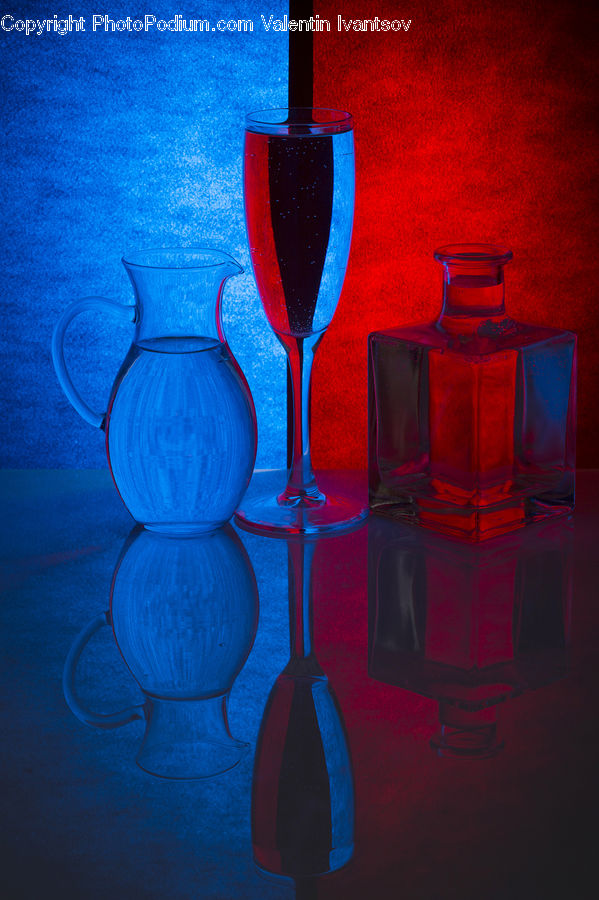 Glass, Goblet, Aftershave, Perfume, Alcohol, Beverage, Wine