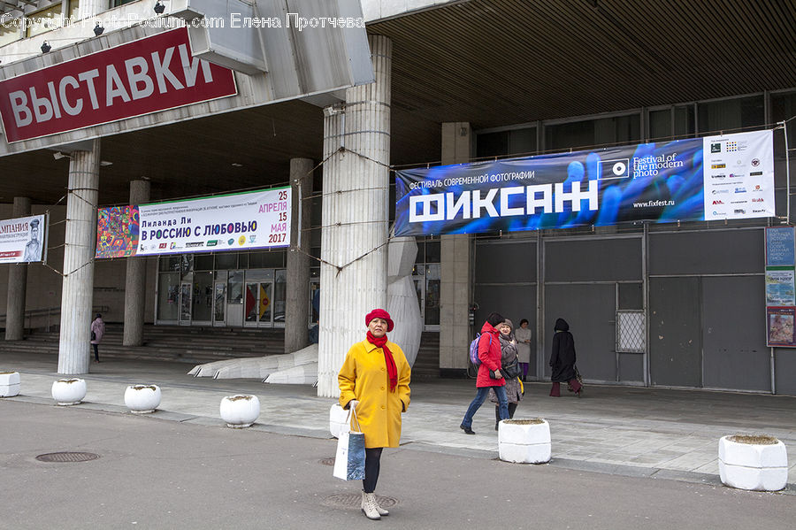 Human, People, Person, Leisure Activities, Walking, Clothing, Coat