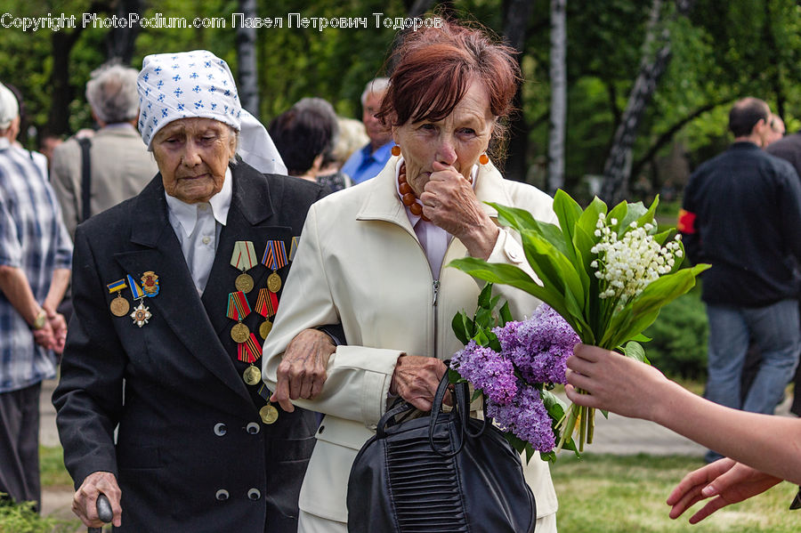 Human, People, Person, Plant, Potted Plant, Flower, Flower Arrangement