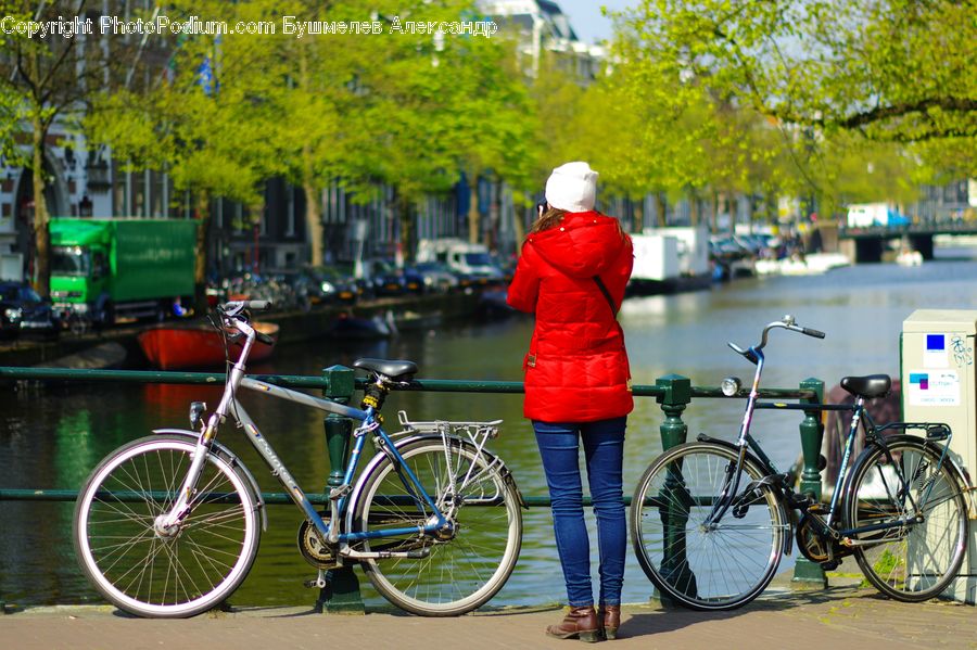 Human, People, Person, Bicycle, Bike, Vehicle, Cyclist