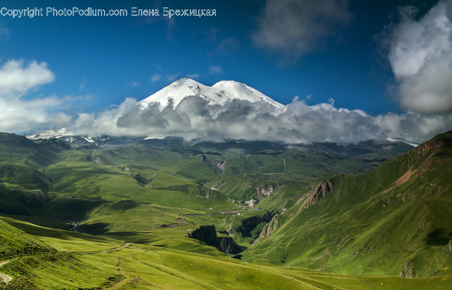 Field, Grass, Grassland, Land, Outdoors, Nature, Mountain