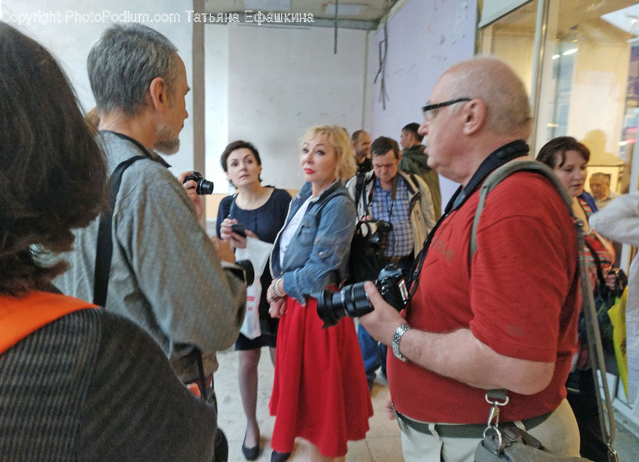 Human, People, Person, Senior Citizen, Camera, Electronics, Crowd