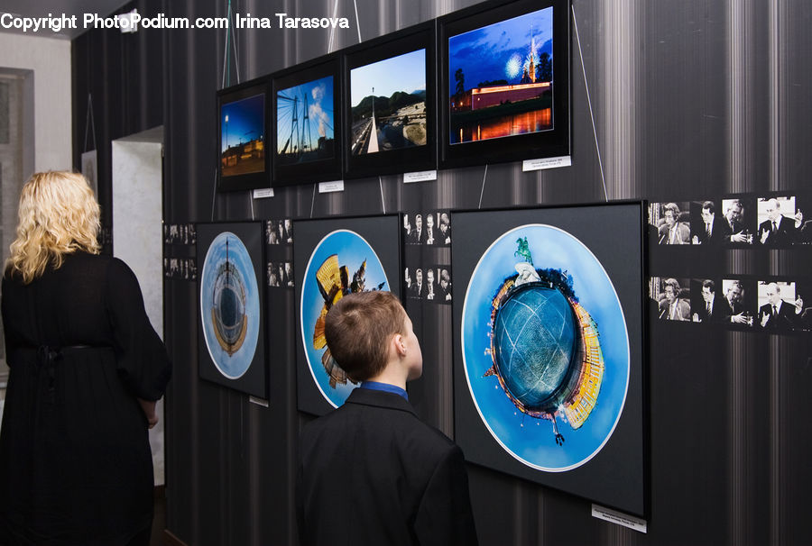 People, Person, Human, Electronics, Monitor, Screen, TV