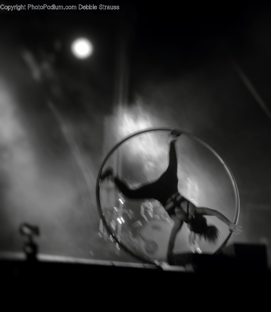 Bubble, Lighting