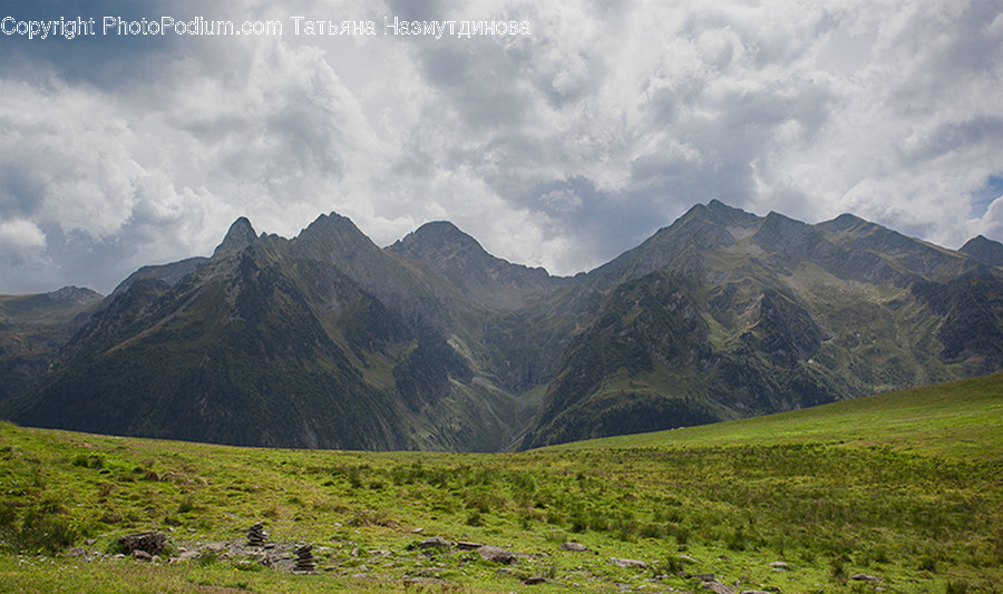 Crest, Mountain, Outdoors, Peak, Field