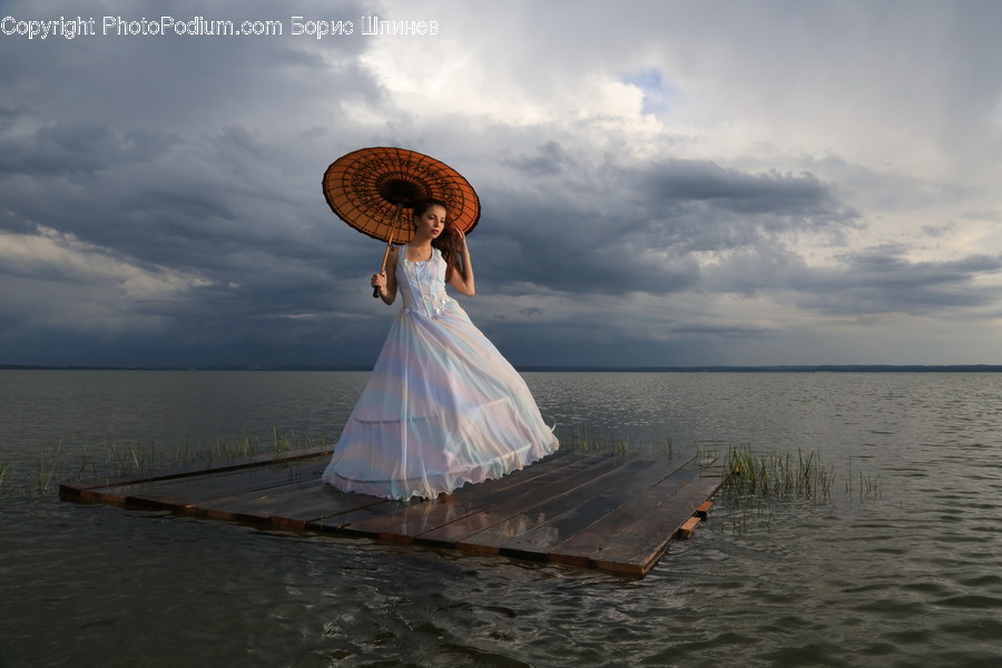 Clothing, Gown, Robe, Dress, Horizon