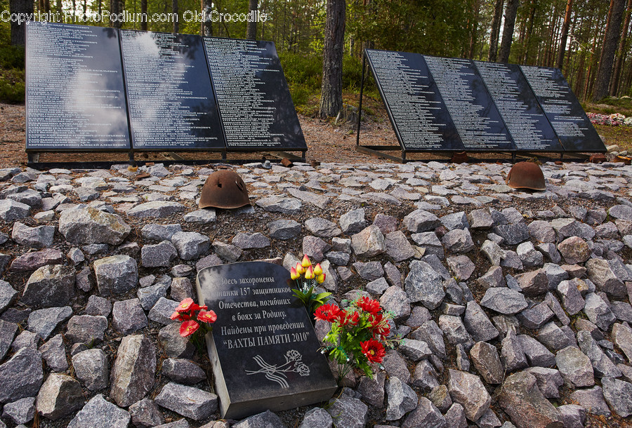 Tomb, Plaque, Cobblestone, Path, Pavement