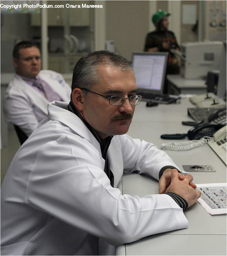 People, Person, Human, Clinic, Doctor, Lab Coat, Computer
