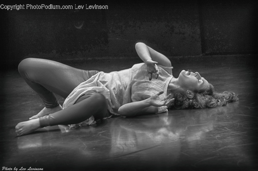 Asleep, Dance, Dance Pose, Leisure Activities, Face