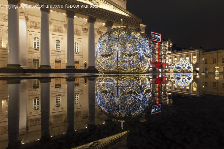 Chandelier, Lamp, Architecture, Building, Dome