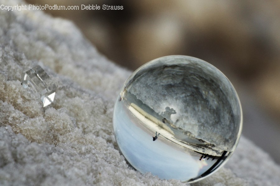 Pebble, Crystal