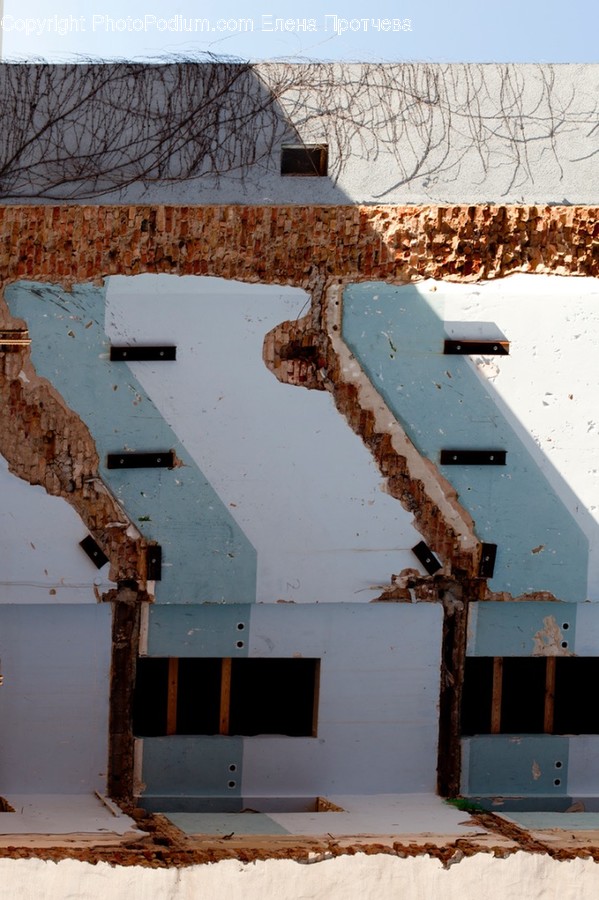 Rust, Rubble