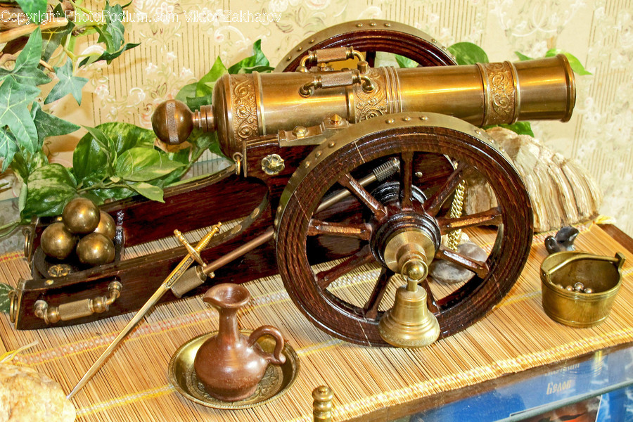 Flora, Ivy, Plant, Brass Section, Leisure Activities