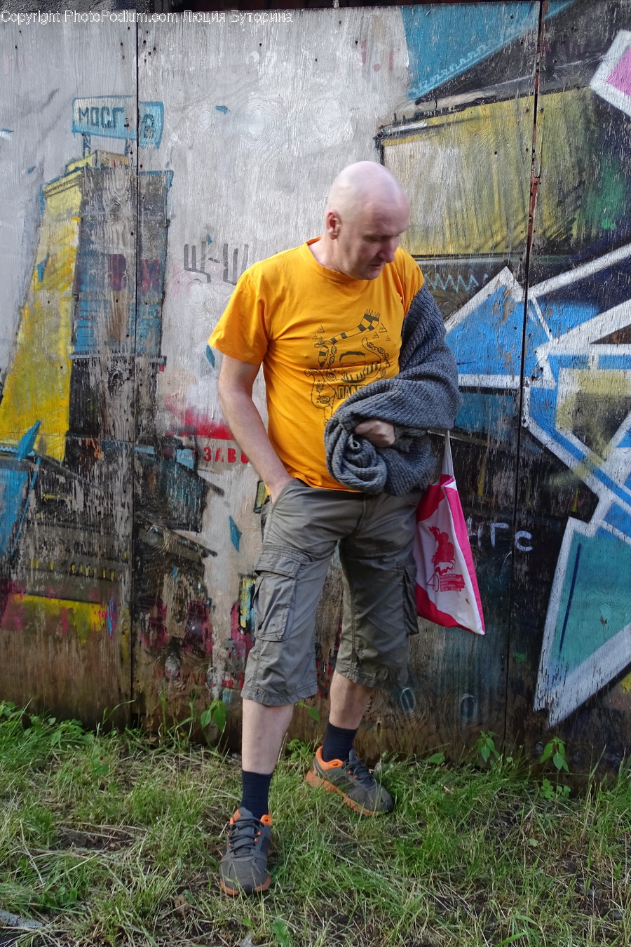 Human, People, Person, Graffiti, Backyard