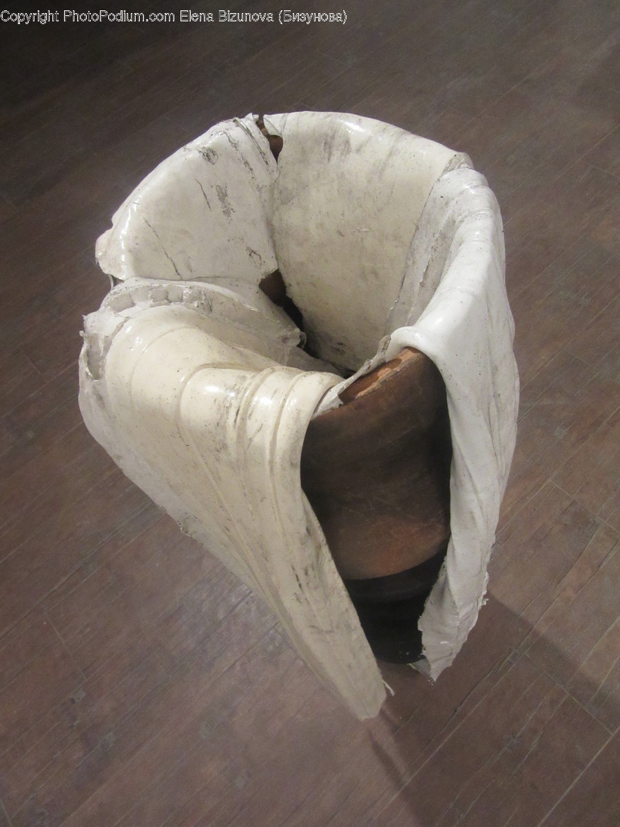Furniture, Clothing, Footwear, Cushion, Home Decor