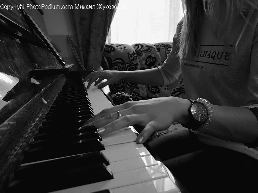 Wristwatch, Leisure Activities, Music, Musical Instrument, Piano
