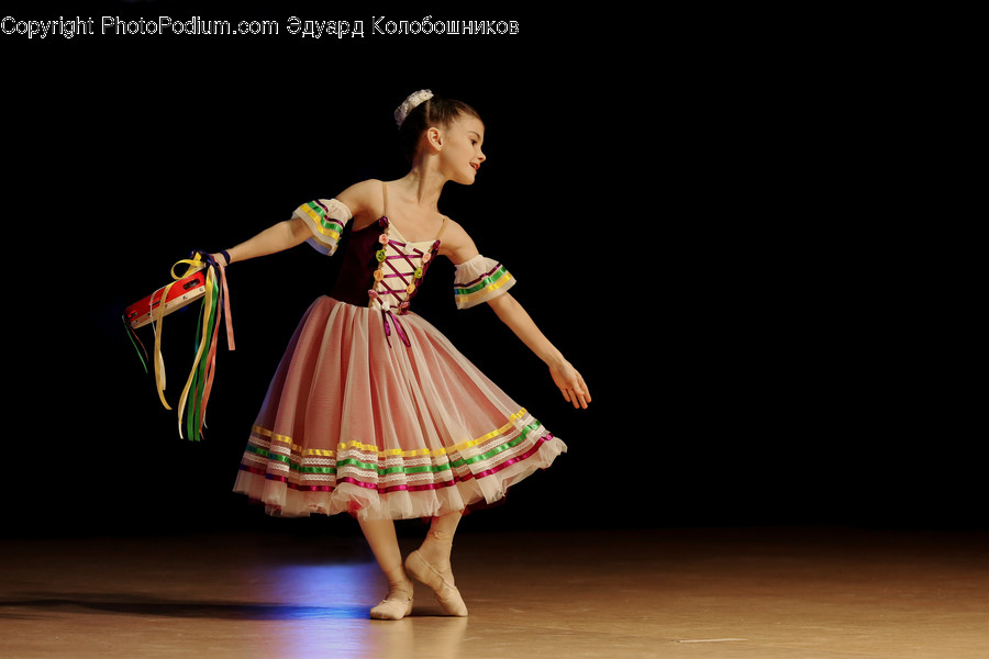 Dance Pose, Leisure Activities, Human, Person, Clothing