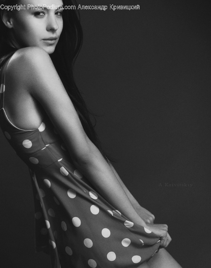 Person, Human, Apparel, Clothing, Dress