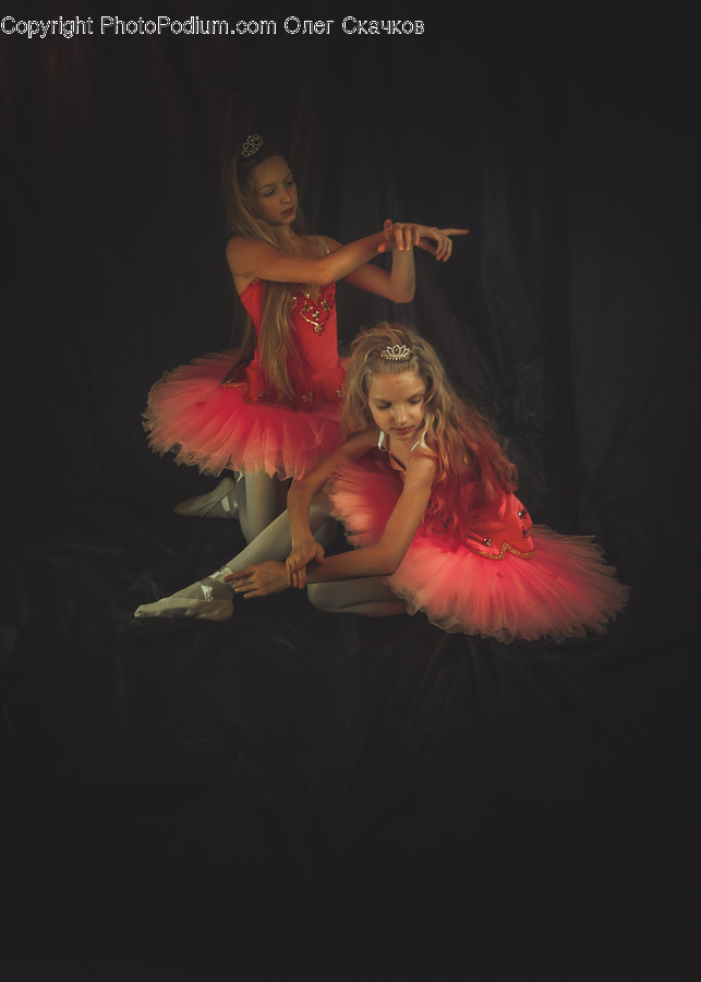Human, Person, Dance, Leisure Activities, Dance Pose