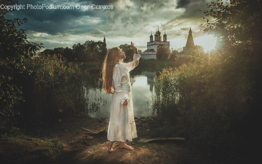 Clothing, Apparel, Person, Human, Gown