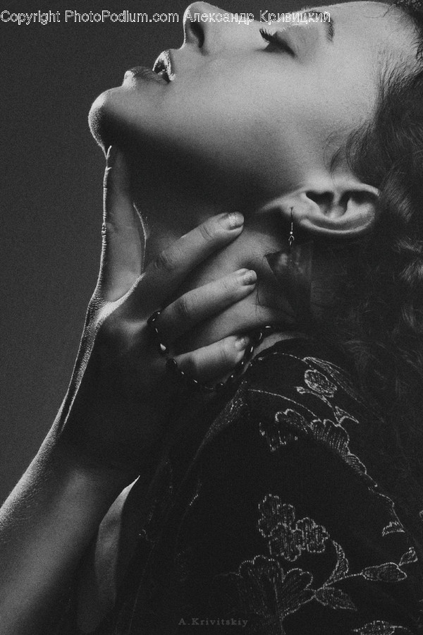 Back, Skin, Finger, Human, Person