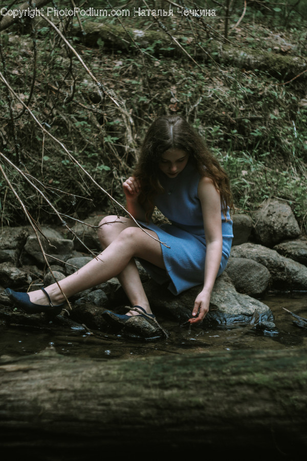 Person, Human, Apparel, Clothing, Outdoors