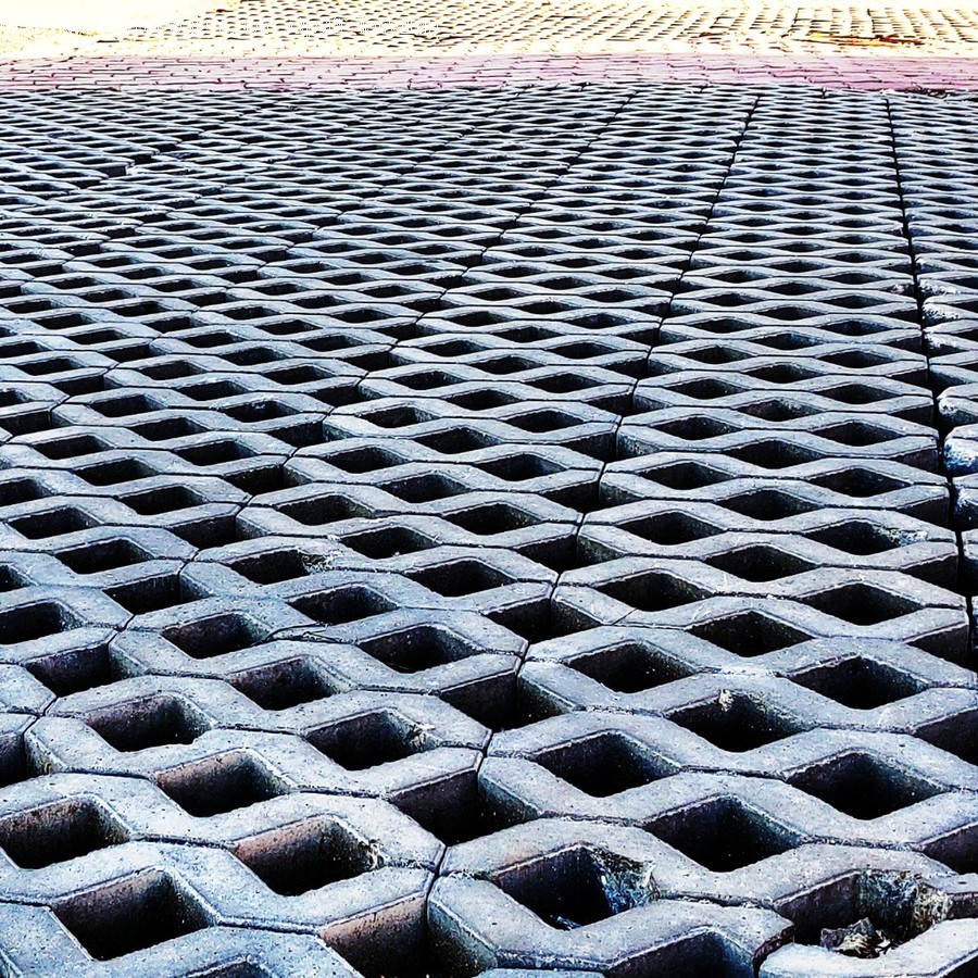 Rug, Roof