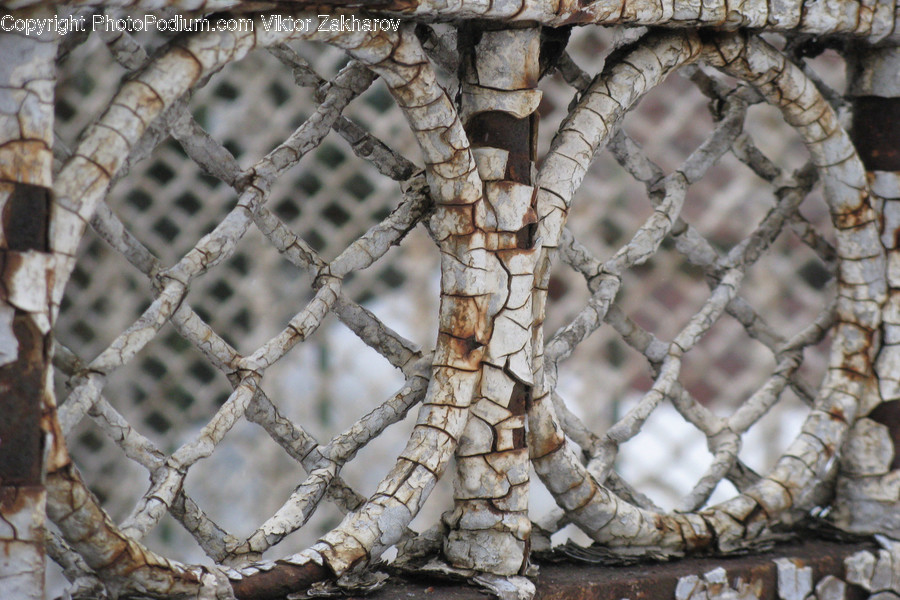 Rust, Hole
