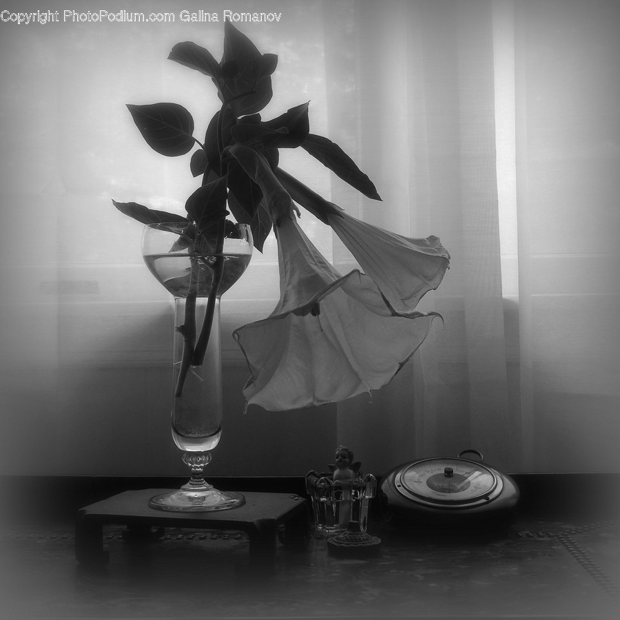 Lamp, Figurine, Dance Pose, Leisure Activities, Dance