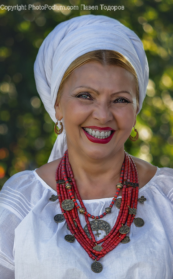 Accessory, Accessories, Jewelry, Necklace, Person