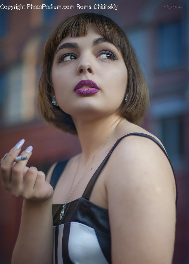Finger, Person, Human, Cosmetics, Lipstick