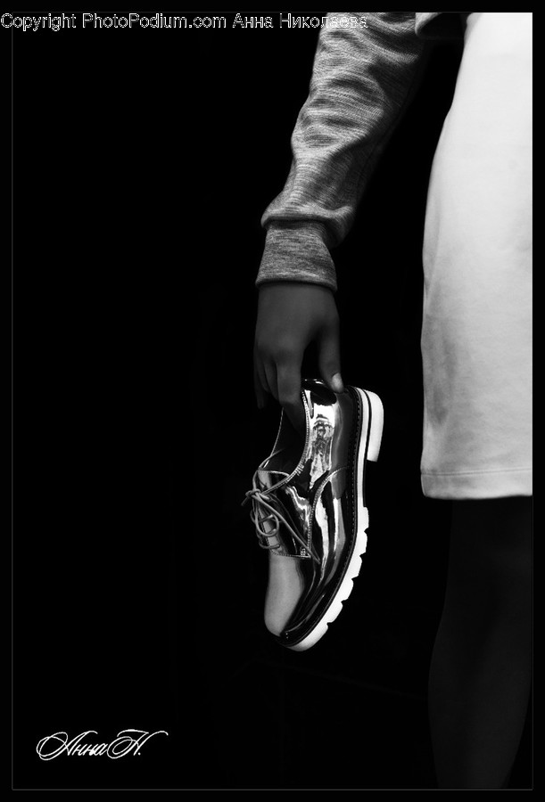 Clothing, Apparel, Footwear, Shoe, Person