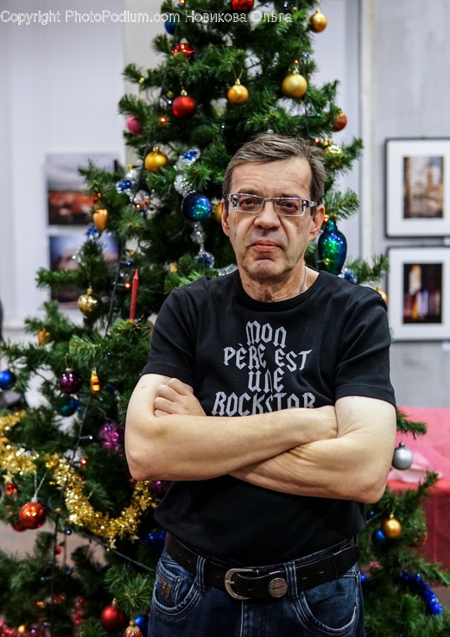 Tree, Plant, Ornament, Human, Person