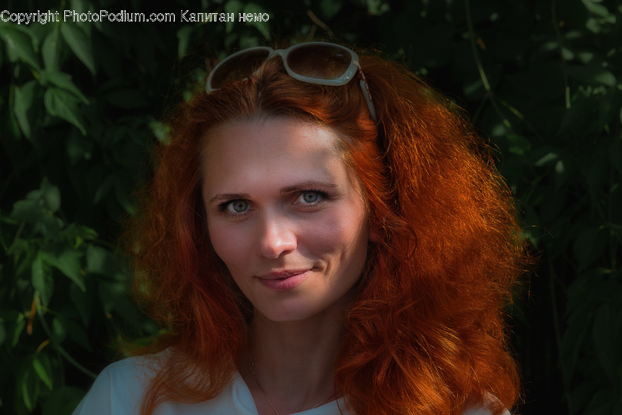 Person, Human, Face, Sunglasses, Accessory
