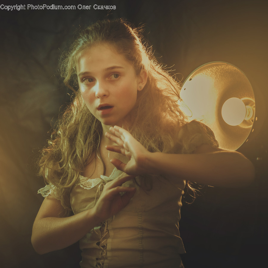 Dance Pose, Leisure Activities, Human, Person, Finger