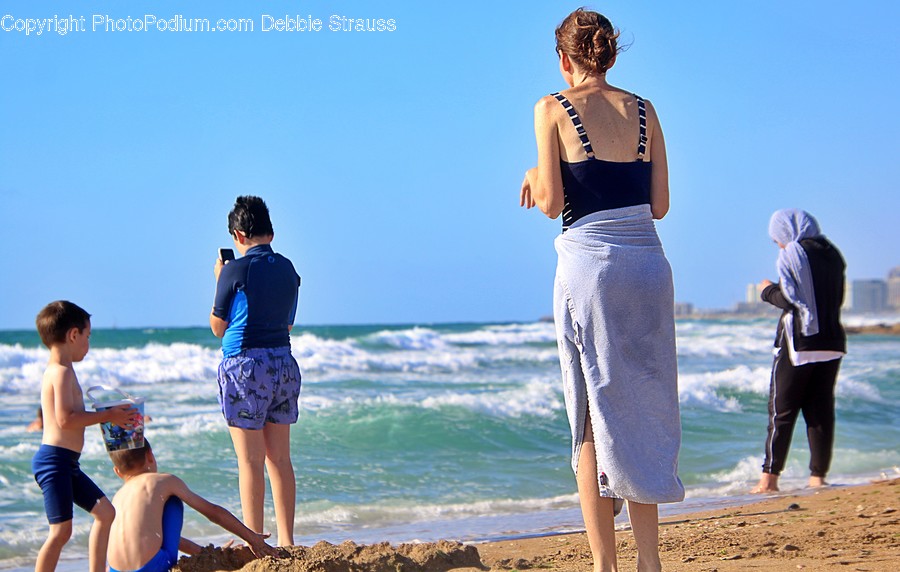 Shorts, Apparel, Clothing, Person, Human