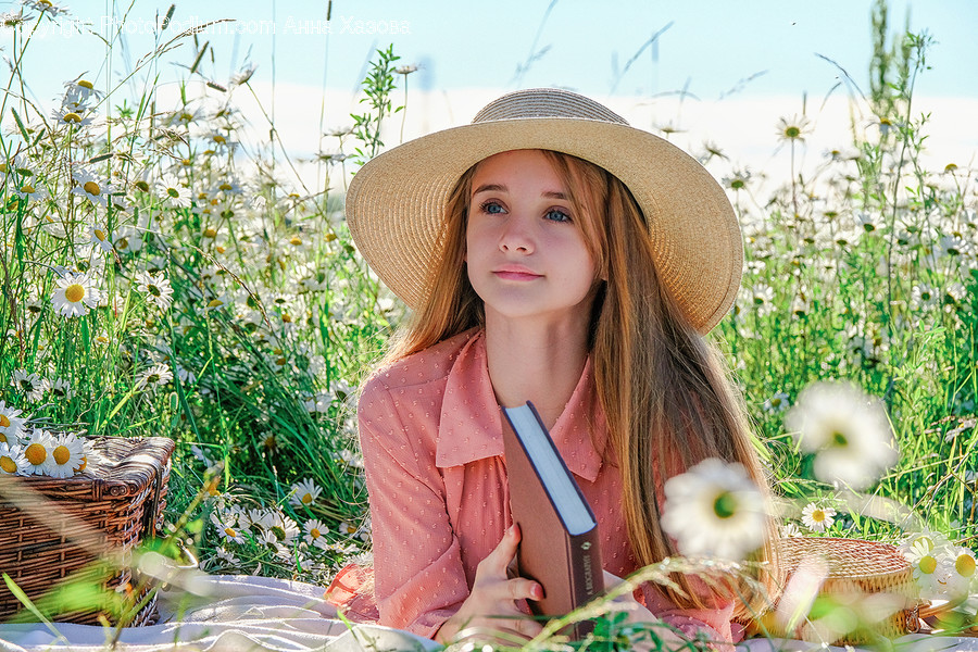 Clothing, Hat, Apparel, Sun Hat, Human